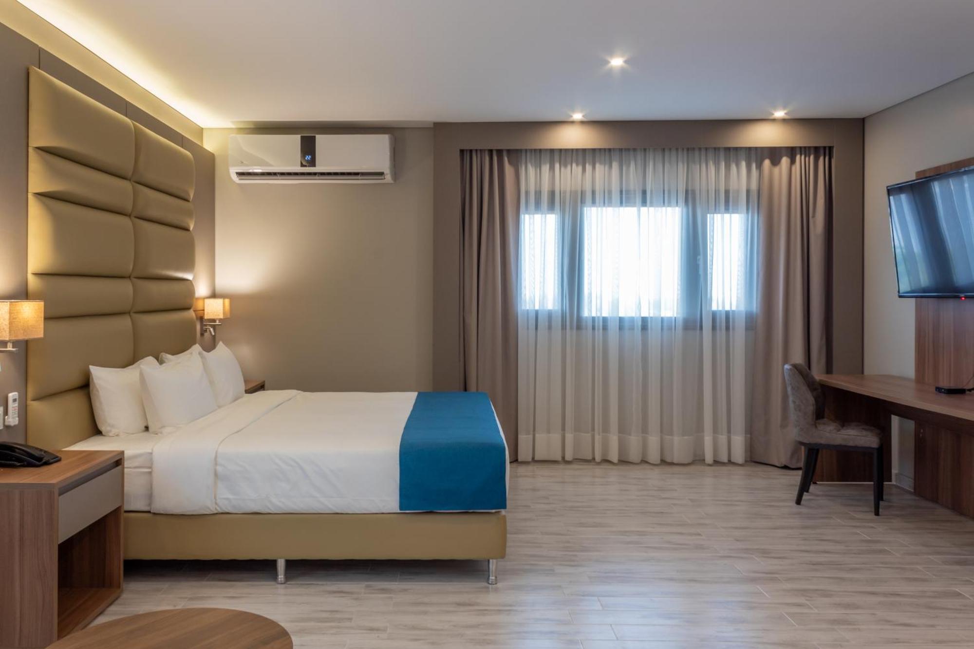 Tryp By Wyndham Asuncion Hotel Exterior photo