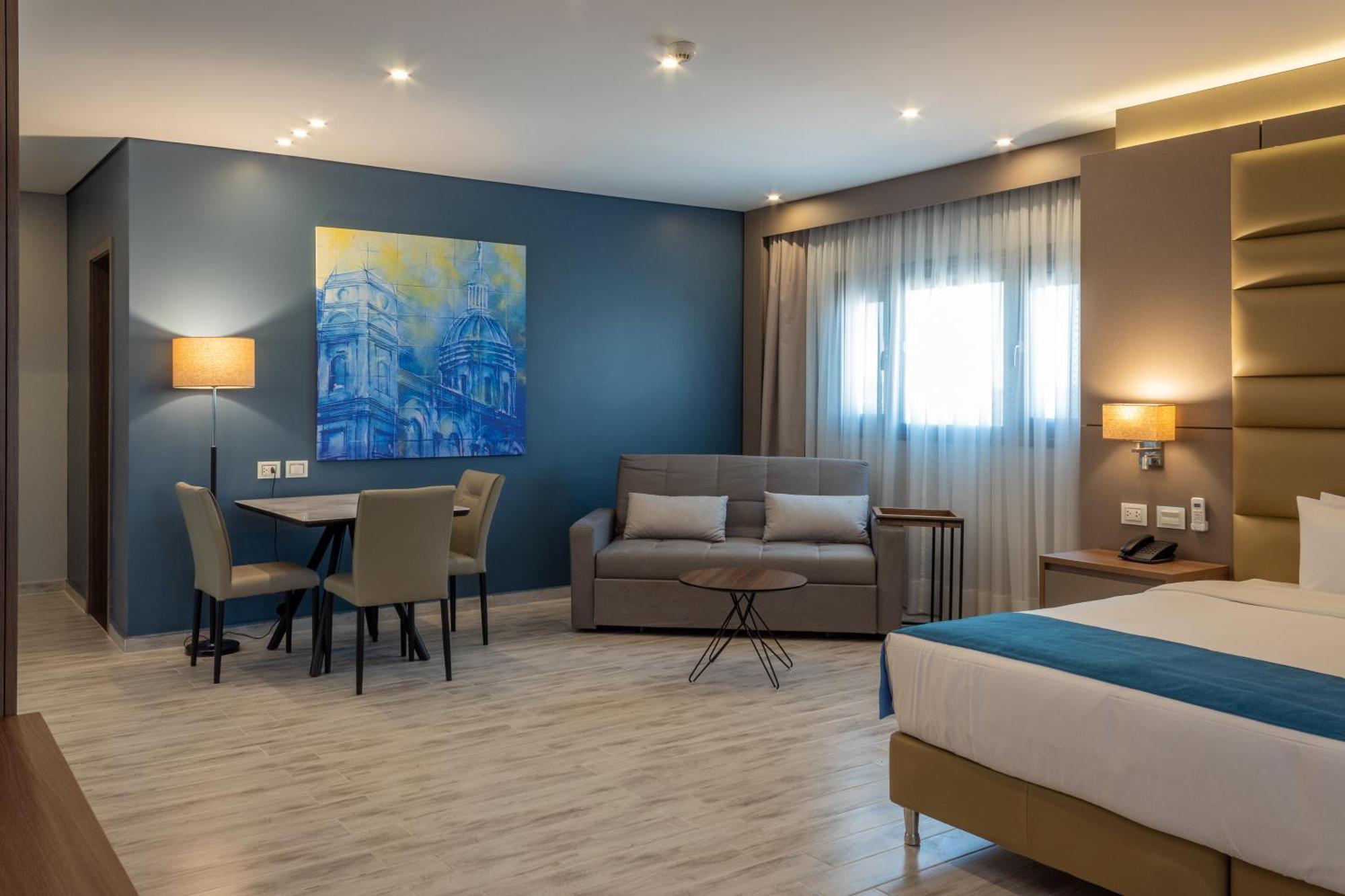 Tryp By Wyndham Asuncion Hotel Exterior photo