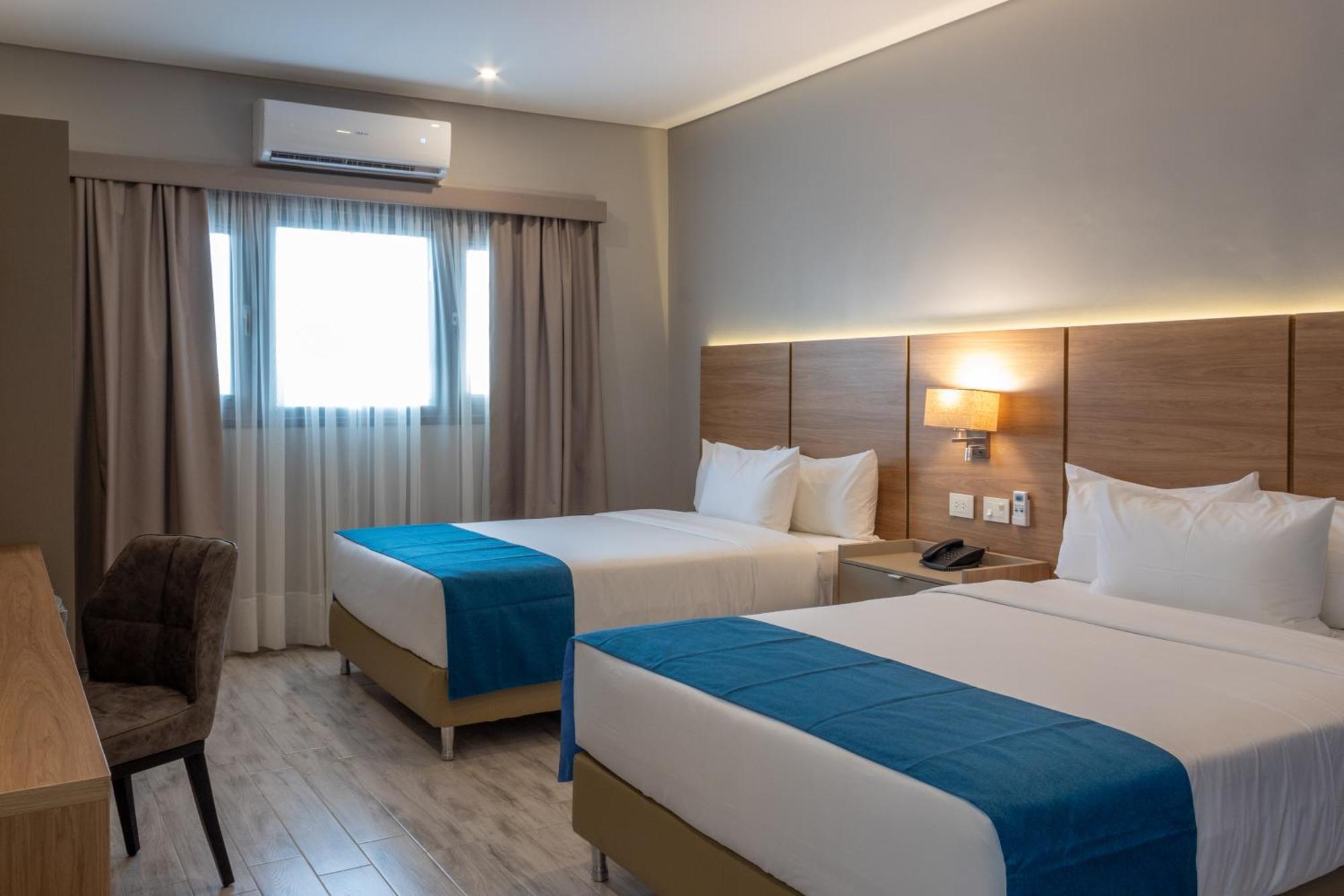 Tryp By Wyndham Asuncion Hotel Exterior photo